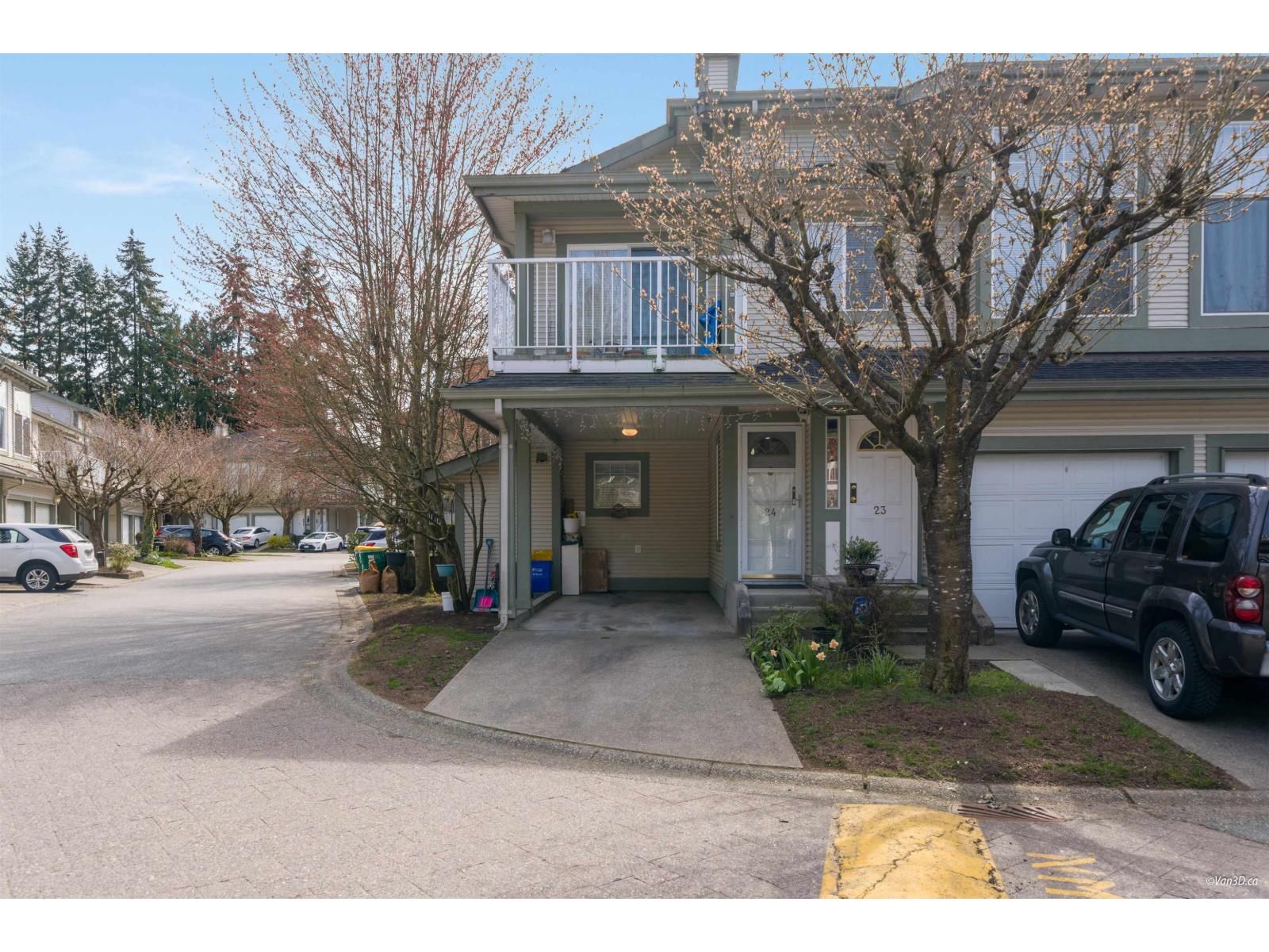 8892 208 Street, Langley, British Columbia V1M 2N8