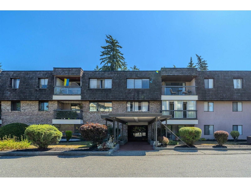 32175 OLD YALE Road Abbotsford British Columbia, V2T 2C8 - 1 Bedroom Condo For Sale