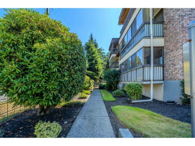 32175 OLD YALE Road | Abbotsford British Columbia | Slide Image Six