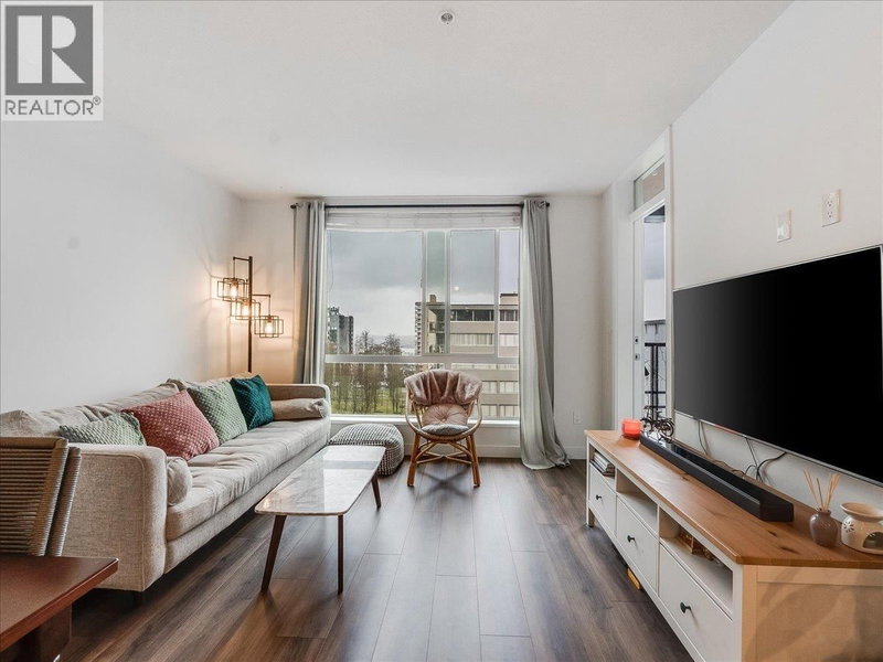 108 8TH Street North Vancouver British Columbia, V7L 0H1 - 2 Bedrooms Condo For Sale