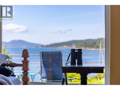 1602 CHART Drive | Pender Island British Columbia | Slide Image Seventeen