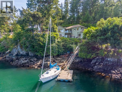 1602 CHART Drive | Pender Island British Columbia | Slide Image Thirty-one
