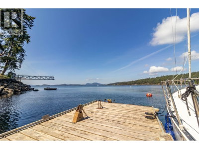 1602 CHART Drive | Pender Island British Columbia | Slide Image Thirty-two