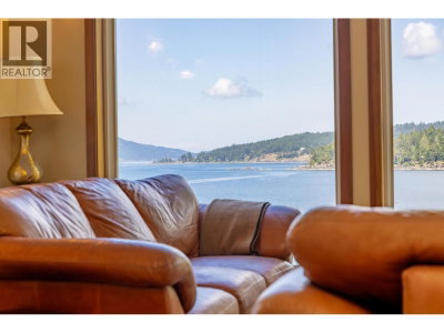 1602 CHART Drive | Pender Island British Columbia | Slide Image Four