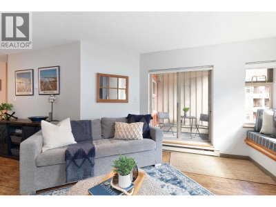 2050 LAKE PLACID Road | Whistler British Columbia | Slide Image Four