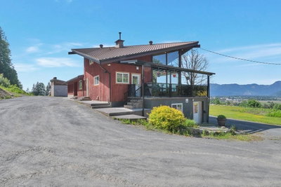 51860 HACK-BROWN Road | Chilliwack British Columbia | Slide Image One