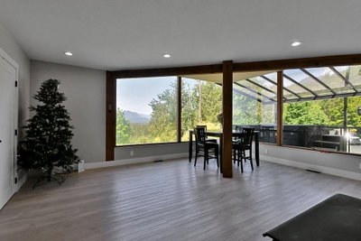 51860 HACK-BROWN Road | Chilliwack British Columbia | Slide Image Three