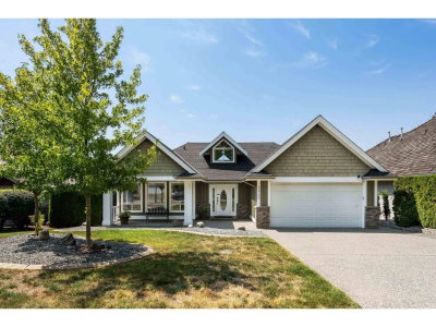 35705 HAWKSVIEW Place | Abbotsford British Columbia | Slide Image Three