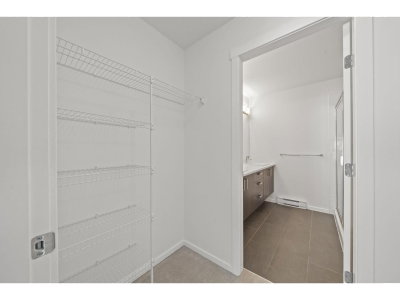 15340 GUILDFORD Drive | Surrey British Columbia | Slide Image Nineteen