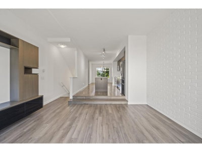 15340 GUILDFORD Drive | Surrey British Columbia | Slide Image Six