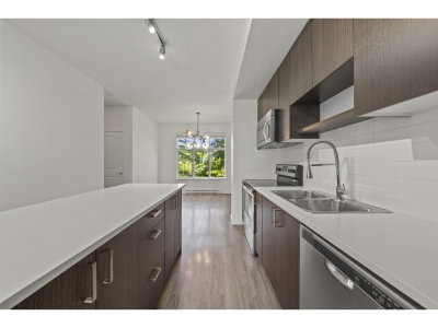 15340 GUILDFORD Drive | Surrey British Columbia | Slide Image Seven