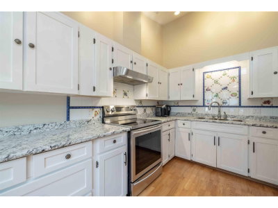 8737 212TH Street | Langley British Columbia | Slide Image Eight