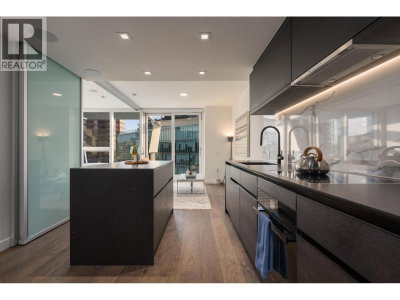 620 CARDERO Street | Vancouver British Columbia | Slide Image Nine