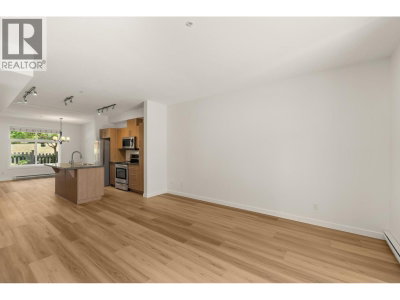 13819 232 Street | Maple Ridge British Columbia | Slide Image Three