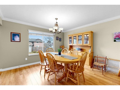 15929 88A Avenue | Surrey British Columbia | Slide Image Eight