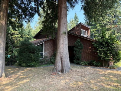 24538 40 Avenue | Langley British Columbia | Slide Image Three