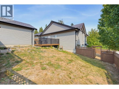 11335 CREEKSIDE Street | Maple Ridge British Columbia | Slide Image Thirty-five