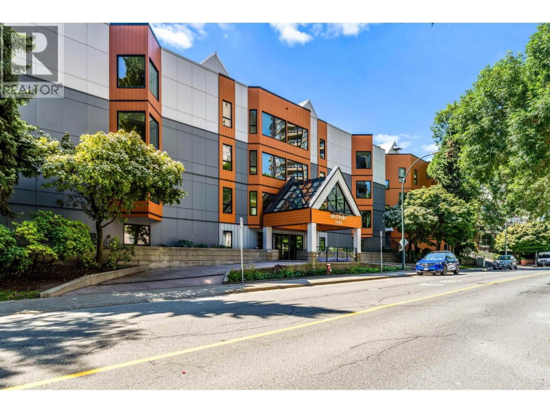 1150 QUAYSIDE Drive New Westminster British Columbia, V3M 6E1 - 2 Bedrooms Waterfront Condo For Sale