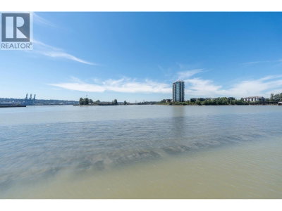 1150 QUAYSIDE Drive | New Westminster British Columbia | Slide Image Thirty