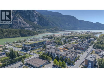 1336 MAIN Street | Squamish British Columbia | Slide Image Twenty-four