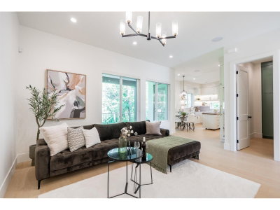 16908 1 Avenue | Surrey British Columbia | Slide Image Eight