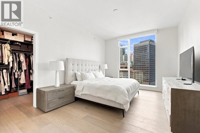 277 THURLOW Street | Vancouver British Columbia | Slide Image Eighteen