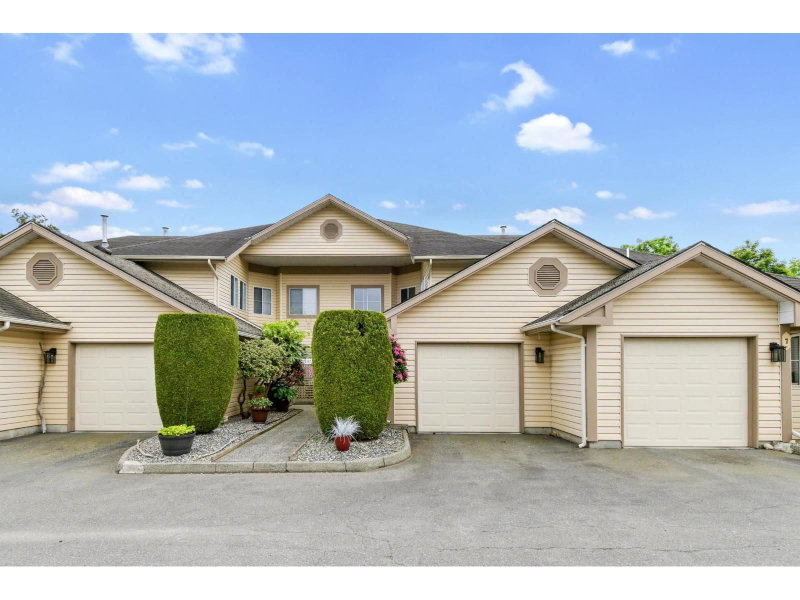 6140 192 Street Surrey British Columbia, V3S 7V7 - 2 Bedrooms Condo For Sale