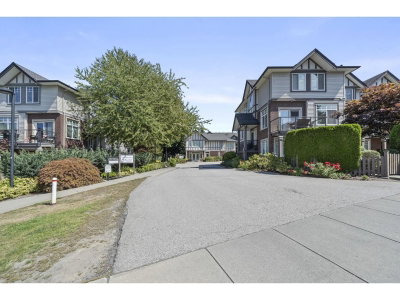 7090 180 Street | Surrey British Columbia | Slide Image Forty