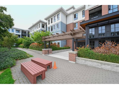 15138 34 Avenue | Surrey British Columbia | Slide Image Three