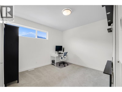 39224 CARDINAL Drive | Squamish British Columbia | Slide Image Thirteen