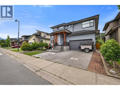39224 CARDINAL Drive | Squamish British Columbia | Slide Image Thirty-two