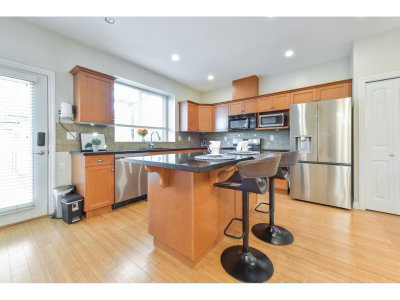 18043 70 Avenue | Surrey British Columbia | Slide Image Nine