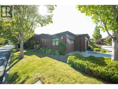 5066 SPRINGS Boulevard | Delta British Columbia | Slide Image Four