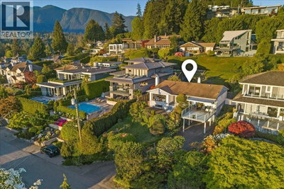 982 BRAESIDE Street | West Vancouver British Columbia | Slide Image Thirty-four