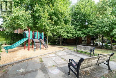 400 KLAHANIE Drive | Port Moody British Columbia | Slide Image Thirty-three