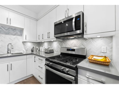 14605 MCDOUGALL Drive | Surrey British Columbia | Slide Image Twenty-seven