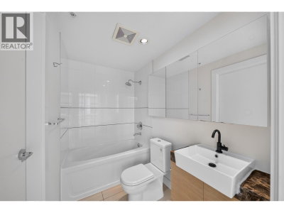 565 SMITHE Street | Vancouver British Columbia | Slide Image Thirteen