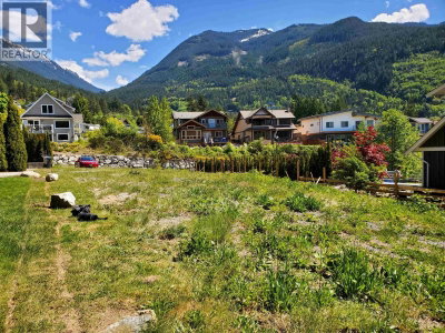 685 COPPER Drive | Squamish British Columbia | Slide Image Two