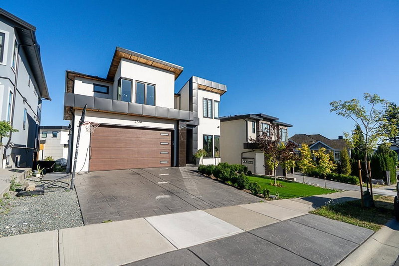 2720 MONTANA Place Abbotsford British Columbia, V3G 0G8 - 5 Bedrooms Home For Sale