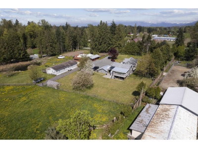 25412 58 Avenue | Langley British Columbia | Slide Image Five