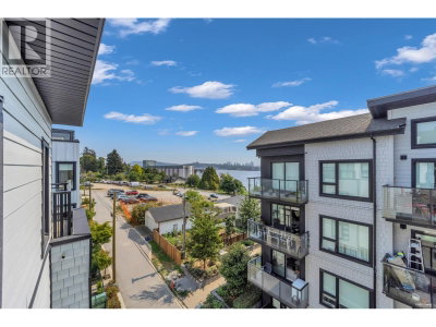 535 2ND Street | North Vancouver British Columbia | Slide Image Seventeen