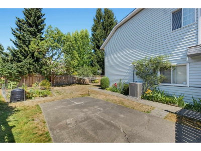 9275 155 Street | Surrey British Columbia | Slide Image Thirty-six
