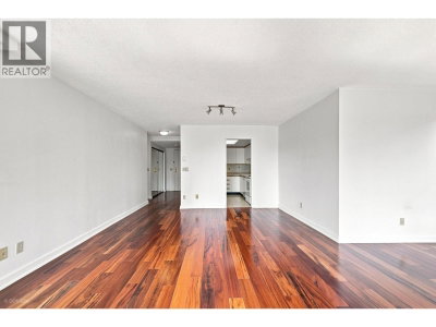 4350 BERESFORD Street | Burnaby British Columbia | Slide Image Thirteen