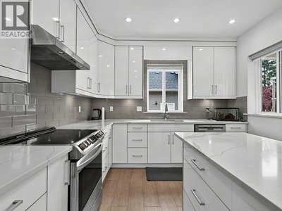 636 CASSIAR Street | Vancouver British Columbia | Slide Image Thirteen