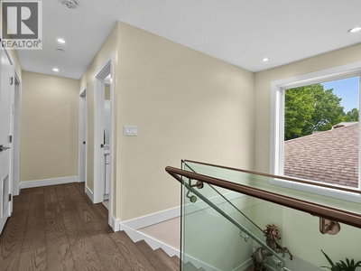 636 CASSIAR Street | Vancouver British Columbia | Slide Image Seventeen