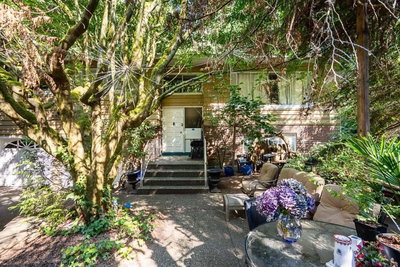 3530 142A Street | Surrey British Columbia | Slide Image Three