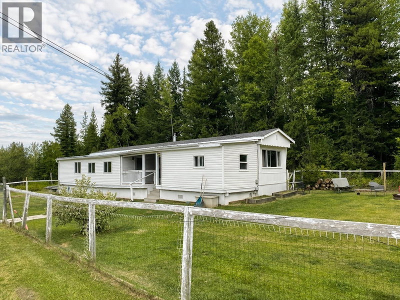 1075 FALCON Road Quesnel British Columbia, V2J 6V6 - 3 Bedrooms Home For Sale