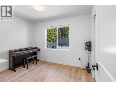 24951 112 Avenue | Maple Ridge British Columbia | Slide Image Twenty