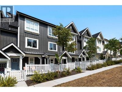 24951 112 Avenue | Maple Ridge British Columbia | Slide Image Twenty-five