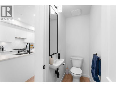 24951 112 Avenue | Maple Ridge British Columbia | Slide Image Nine
